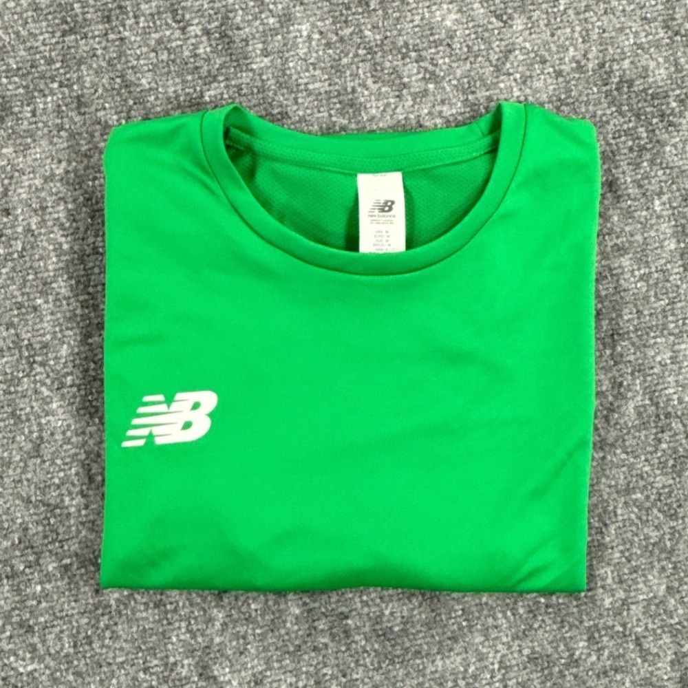 New Balance Mens Medium Green NB Dry Performance Short Sleeve T-Shirt NWT